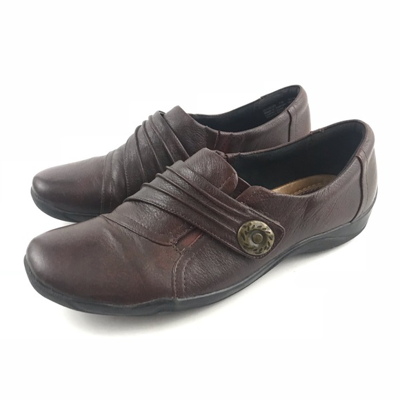 clarks comfort shoes womens